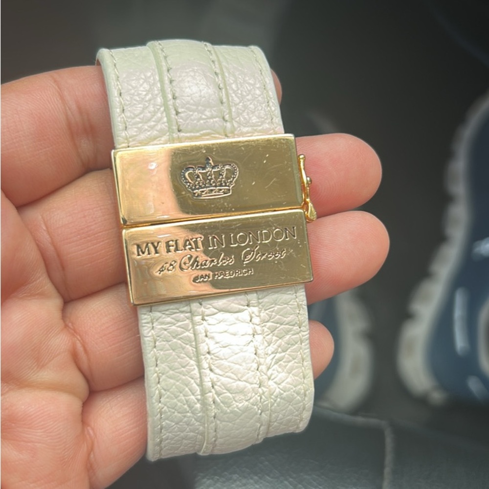 My Flat in London White and Gold Watch